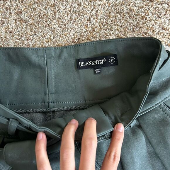NWT Size 27 Women’s Faux Leather Shorts (BLANKNYC) - Picture 10 of 12